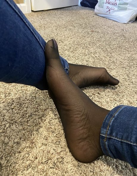 Carameltoesz star porn pictures