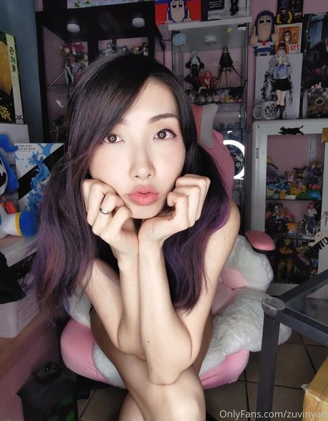 mikan cosfree xxx model pic