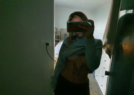 Renee Savy top pornstar pic