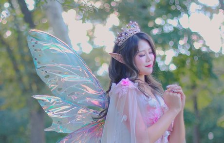 Yuggie TV hd star galleries