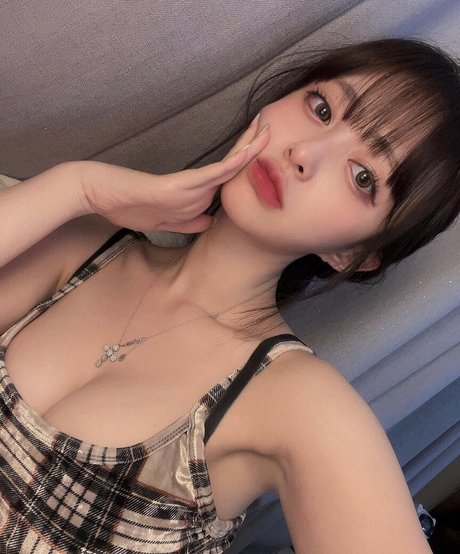 bbang9 2 pornstar xxx picture