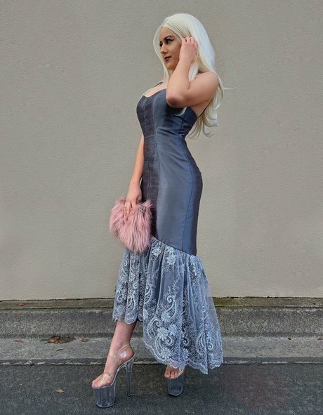 emminemina porn actress gallery