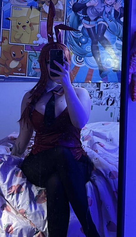 sylvieexo art model pic