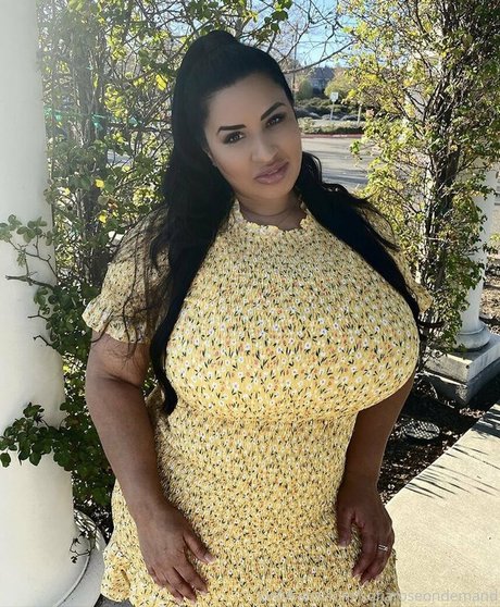 sofiaroseondemand star erotic galleries