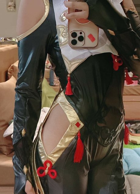 Charechii pornstar pic