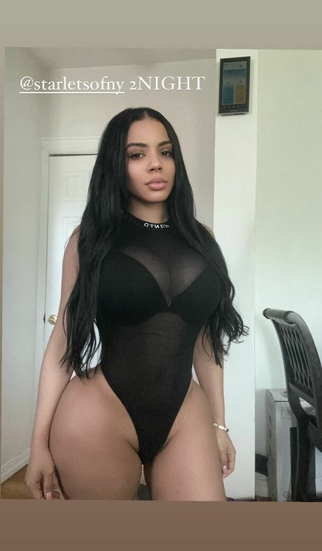 E dot free model galleries