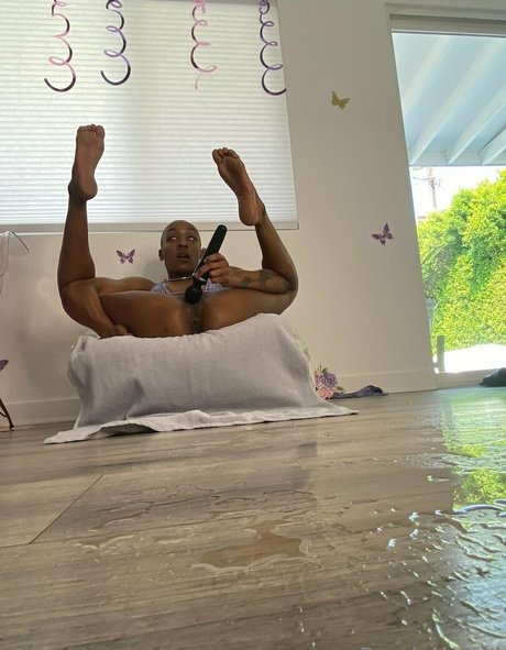 thecleopanda xxx actress photos