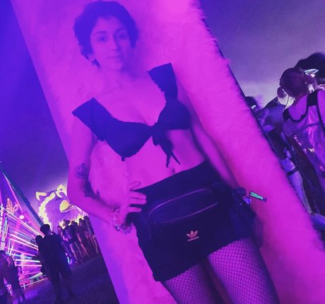 Yana Mori naked actress images