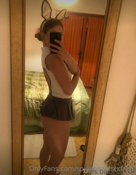 spicypeachxxfree pornstar erotic galleries