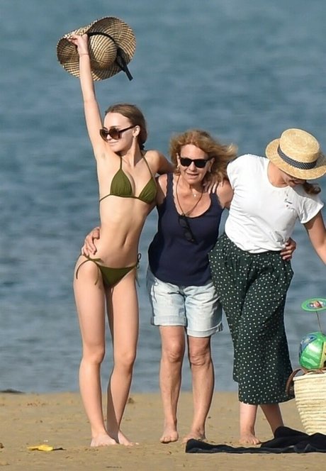 Lily Rose Depp pornstar top photos