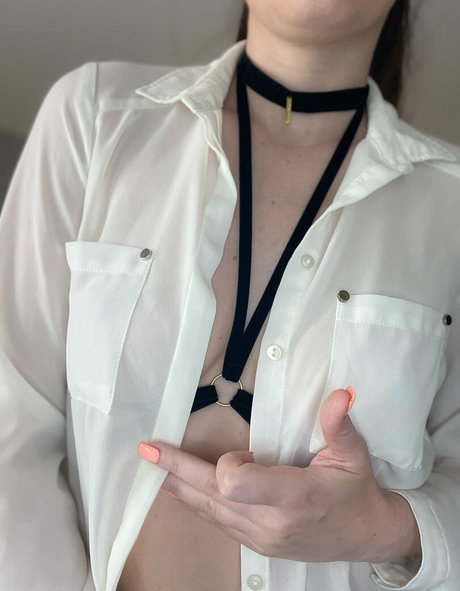 sophiasmithuk exclusive model photo