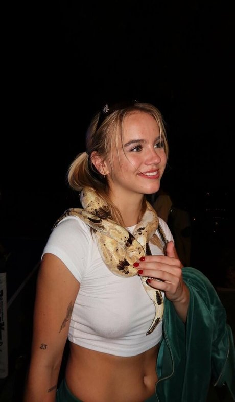 colombian teen onlyfans beautiful naked pic