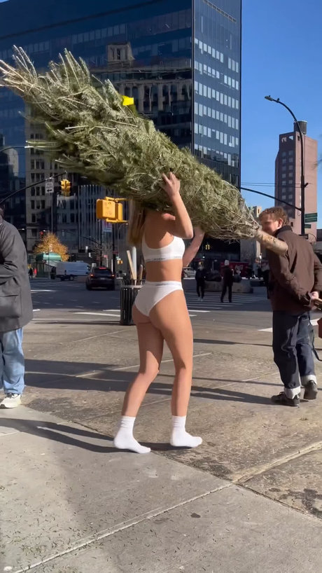 Emma Brooks pornographic star archive