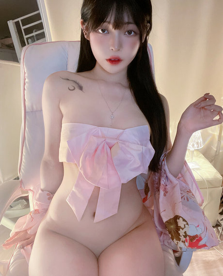 yudiii beautiful pornstar pic