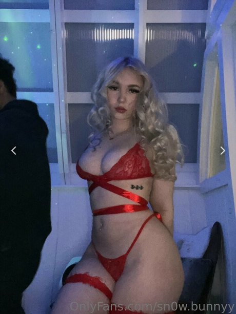 Sn0w bunnyy art star picture