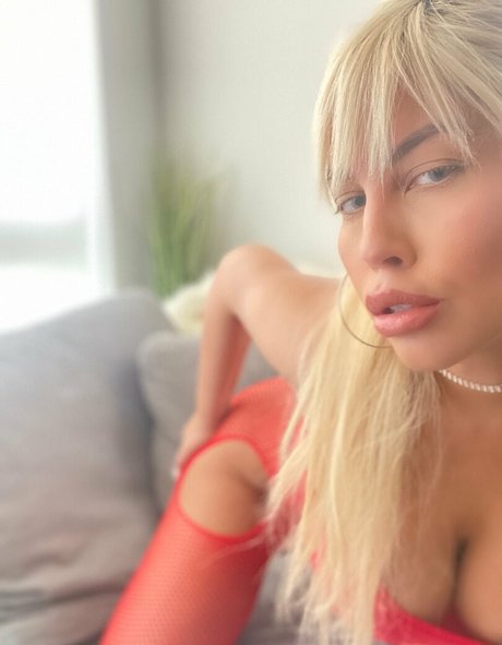 bridgetteb hot model galleries