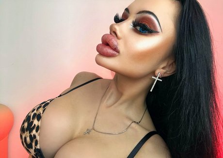 allison alis xxx model pictures