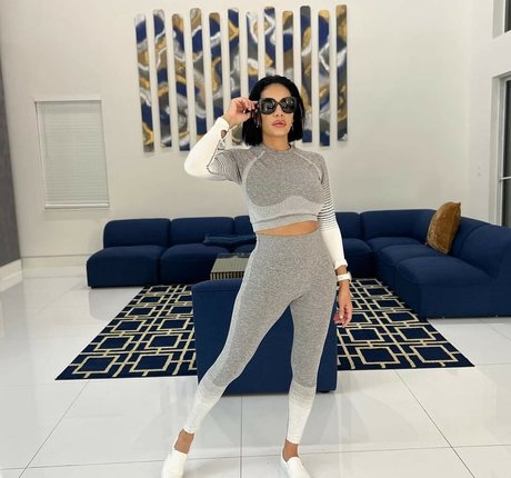 NinaUnrated pornographic actress galleries