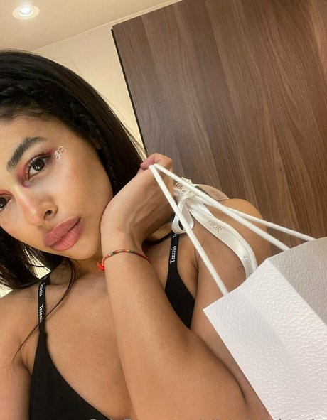 alishabright vip model nude photos