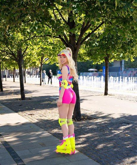 Alice Delish pretty pornstar pic