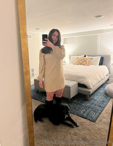 mila james perfect model photo