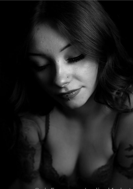 radical4what model high quality image