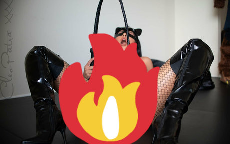 livecleofree nudes star pics