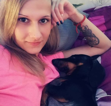 Fejer Megyei nudes model pic