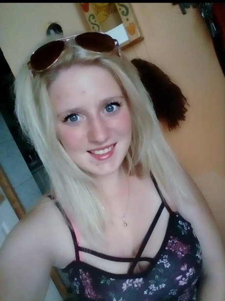 Fejer Megyei free star pictures