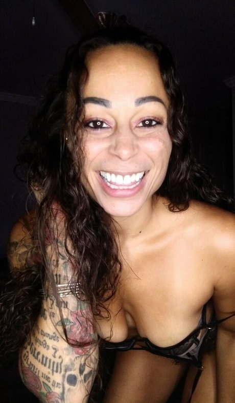 briannafrost sex model image