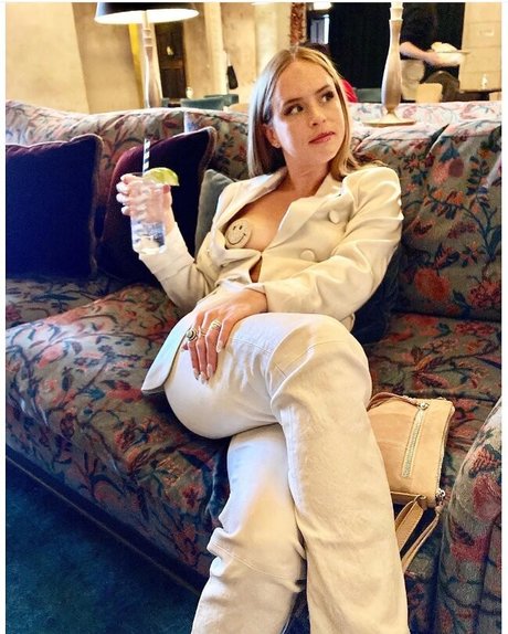 Ryann Shane hd star picture