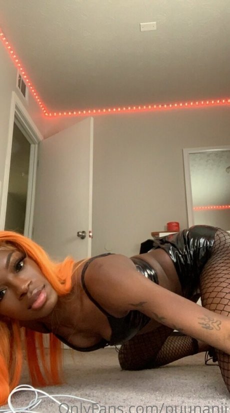 puunanii xxx pornstar image