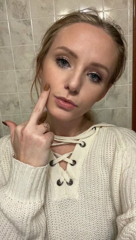 princesskittyfree pornstar adult image