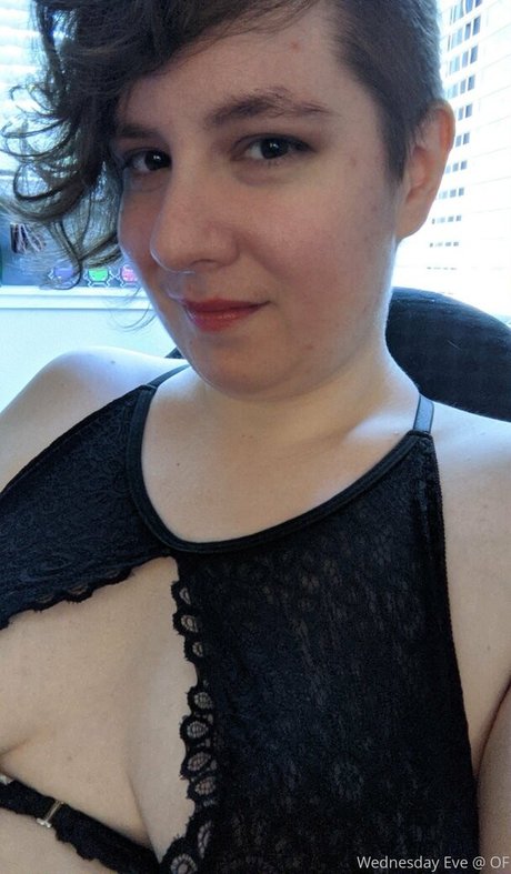 wednesdayeve hd pornstar image