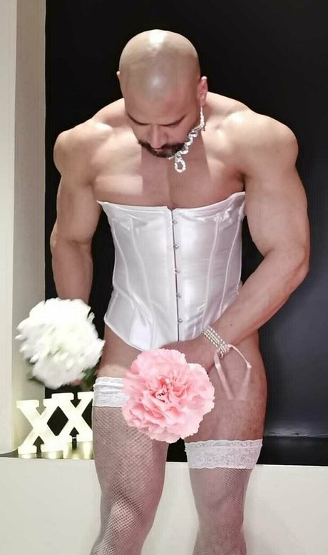 aleolatinoxxx sexy star picture