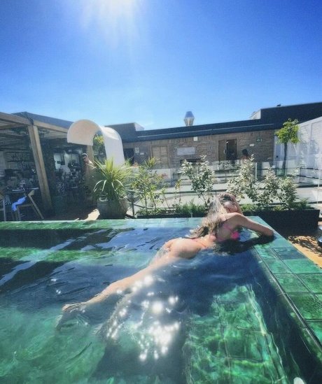 Alessandra Sironi xxx pornstar photos