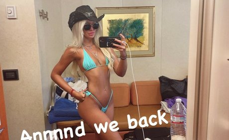 Mahila Mendez xxx actress pictures