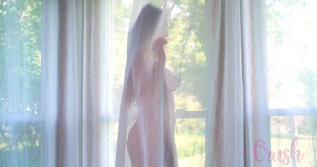 Xenia Crushova adult star picture