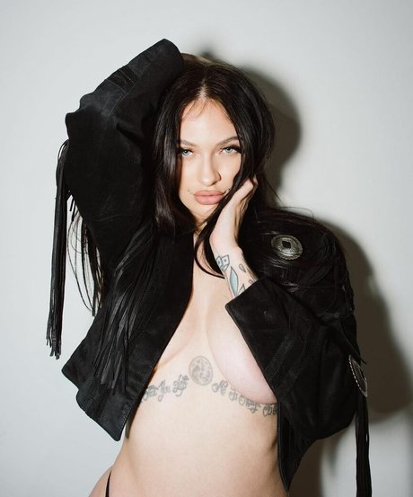 hellxrel pornstar free picture