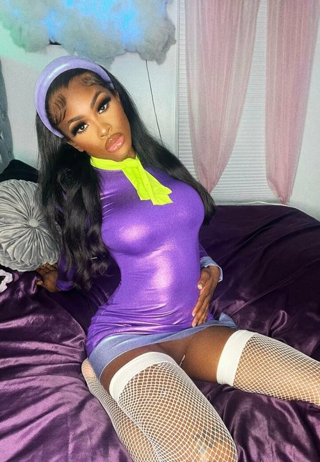 milanvalentine perfect pornstar photo