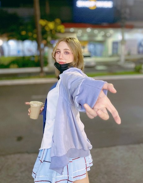 Kura Onee san free actress image