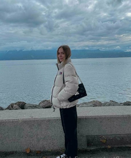 Wetfleur pornstar xxx image