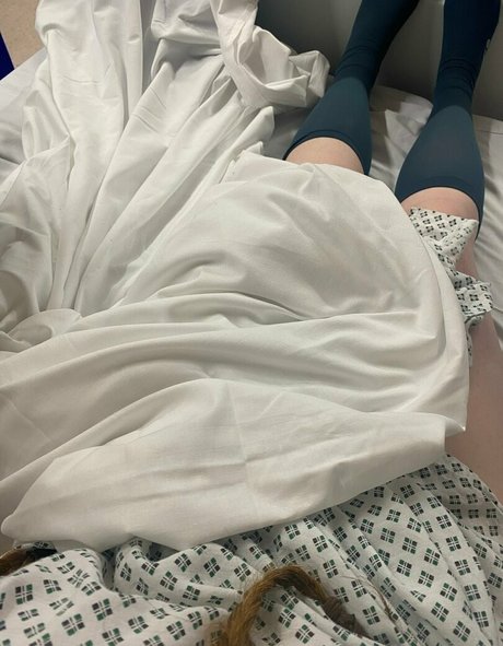 charlottiefree pretty star img