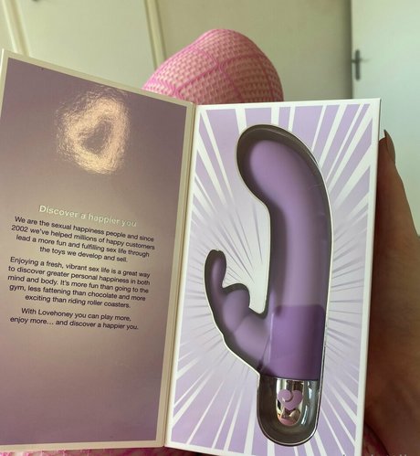 charlottiefree free star image