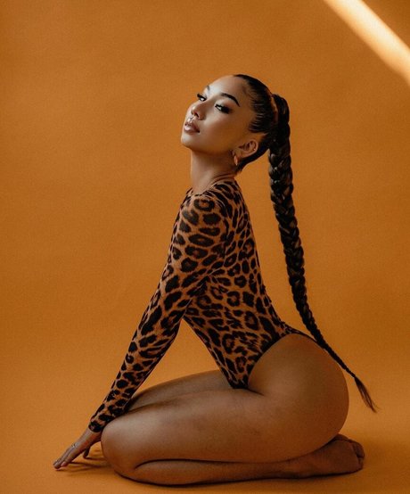 Lumma Aziz hot pornstar images