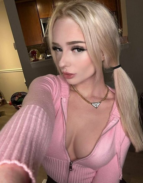 Ambermooody perfect pornstar pictures