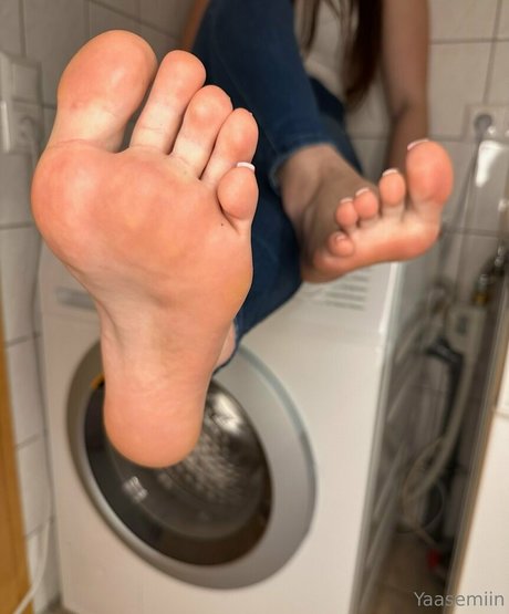 yaasemiin xxx pornstar image