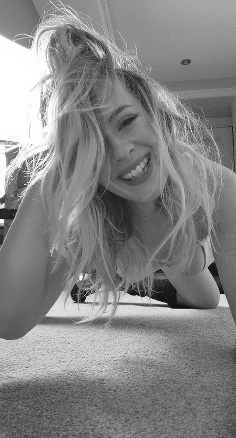 rosabrighid pornstar art pictures