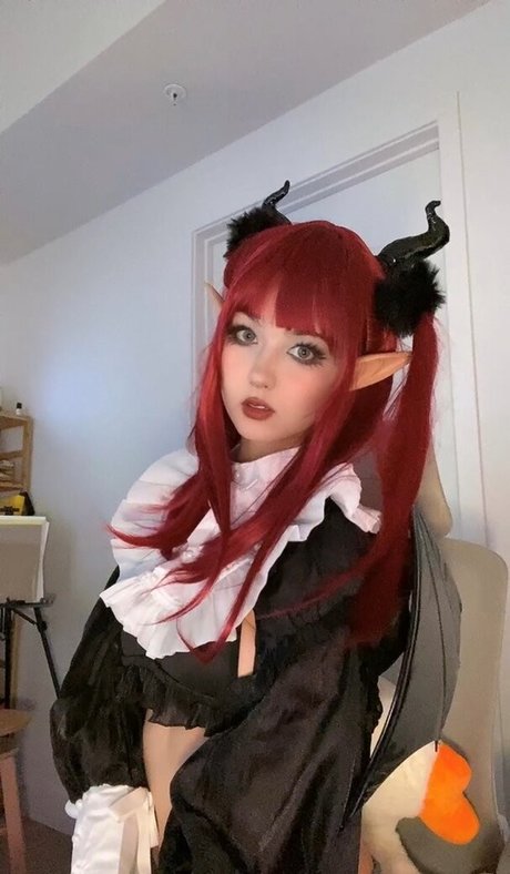 Amiechikin xxx star photo