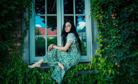 youkaichan actress picture